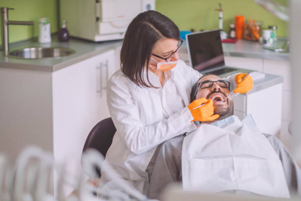 Best Orthodontic Emergency Dentist in Lely, FL